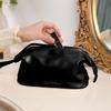 21 años nuevo seguro bolsa de maquillaje en nube estilo socialité coreana bolsa de maquillaje bolsa de maquillaje doble impermeable bolsa de cuero PU