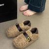 Sapatos Peludos Versáteis da Moda para Mulheres, Novos Mocassins Slip-On com Solado Grosso e Forro de Pelúcia Outono/Inverno 2025
