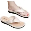 Chanclas de Verano para Mujer, Casual, para Exteriores, PVC, Suela Suave, Zapatos para el Hogar, Sandalias Antideslizantes para el Hogar, Chanclas Sencillas para la Playa