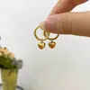 Pendientes Sencillos y de Nicho con Forma de Corazón de Amor para Mujer, Diseño de Lujo Ligero Estilo Francés, Pendientes de Alta Gama con Forma de Corazón Dorado