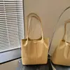 Bolso retro de moda para mujer de gran capacidad 2026, bolso tote tejido de verano simple para el hombro, elegante para el trabajo y los desplazamientos