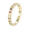 Anillo de dedo de diseño exclusivo de círculo completo de moda exquisito con incrustaciones de diamantes de circonita estilo corte retro anillo de dedo de arcoíris