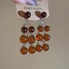 Brincos Pingente Semicírculo Gota d'Água Vazado em Madeira com Resina Agulha de Prata, Brincos Stud Estilo Melard, Brincos de Design Exclusivo para Mulheres
