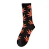 Meias de Algodão Puro Folha de Bordo para Homens e Mulheres Casal Personalizadas Versáteis Moda Rua Hip-hop Tendência Esportiva Meia de Cano Médio Cano Alto