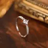 Anel Quadrado de Diamante Escovado de Alta Qualidade em Prata S925 para Mulheres, Anel Vintage de Luxo Leve 2025 Novo Nicho Banhado a Ouro