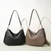 2026 Bolsos de Cuero Genuino para Mujer Estilo Nuevo de Principios de Primavera Hechos a Medida Retro Modernos Diseño de Nicho Bolso de Mano Bolso Cruzado de Moda