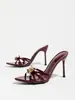 2026 Novas Sandálias Elegantes e Modernas com Bico Fino e Flor Dourada Sandálias de Salto Alto Stiletto Femininas Sandálias de Salto Alto Femininas Comércio Exterior Transfronteiriço