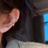 Colgante Puro Deseo Incrustado de Diamantes Ear Cuff Sin Perforación, Mariposa 2023 Nuevo Diseño de Nicho Clip para Oreja para Mujeres