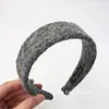 Diadema de Corona Alta para Otoño e Invierno para Mujer, Elegante Logo Dorado, No Aplasta el Cabello, Sensación de Alta Gama, Diadema Ancha de Felpa, para Lavarse la Cara, Pinza de Pelo Diaria