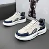 Novos sapatos de plataforma pequenos masculinos 2023 sola grossa esportivo casual plataforma para aumentar altura sapatos da moda Forrest Gump primeira geração de sapatos de plataforma