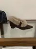 Zapatos retro de otoño e invierno de alta gama con punta y forro de pelo para mujer, nuevo estilo otoño e invierno 2025, sin cordones, cómodos, planos con forro de felpa