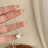 Collar de Luna de Color Fantasma Estilo Coreano Amor Ins Avanzado Lujo Ligero Super Brillante Superpuesto Cadena de Clavícula Dulce y Suave Francesa