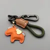 Hazte Rico Inmediatamente Colgante de Llavero para Coche Hecho a Mano de Cuero de Vaca Cuerda de Llavero Elegante Simple Exquisito para Pareja Hombre y Mujer