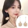 Versión coreana de los nuevos pendientes de aguja de plata S925 color otoño e invierno bola de visón de agua perla pendientes pendientes pendientes precio mayorista