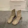 Botas de Cano Curto com Salto Grosso Novas 2026, Bico Quadrado Retrô, Zíper Lateral, Design de Nicho Chelsea, Botas de Salto Alto Emagrecedoras e Versáteis para Mulheres