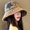 Sombrero de Cubo con Flecos Estampado de Leopardo Estrellado para Mujer, Primavera y Verano, Circunferencia de Cabeza Grande, Hace que la Cara Parezca Más Pequeña, Protección Solar, Sombrero Versátil de Moda