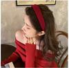 Elegante banda para el cabello de terciopelo rojo vino blanco retro de Año Nuevo con esponja a presión, traje de brindis, accesorios suaves para el cabello de estilo occidental para el año de la vida