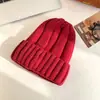 Chapéu de Tricô Trançado Feito à Mão Tendência Nova Moda Patchwork Franja Chapéu de Lã Vermelho para Mulheres Outono e Inverno Quente Botão