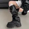 Botas femininas de sola grossa para aumentar a altura, novo outono 2026, estilo britânico retrô, justas, botas longas de cavaleiro