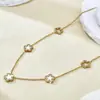 Collar de Acero Inoxidable 304 Chapado en Oro de 18 Quilates para Mujer, Hueco, con Flor de Cinco Pétalos y Estrella, Incrustado con Concha y Circonita, Moderno y Lujoso