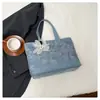 Bolsa Tote de Gran Capacidad para Mujer, Estilo Floral Sencillo, Bolso de Hombro de Diseño Nicho para el Trabajo y los Viajes Diarios, Bolso de Mano Versátil para Mujer