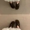 Zapatos planos Mary Jane de gamuza con punta profunda y redonda, forrados de felpa negra, nuevo estilo otoño/invierno para mujer, retro, cálidos y cómodos, sin cordones