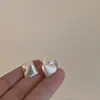 Pendientes de botón de dos piezas de alta calidad cepillados, encantadores, pendientes de perla, estilo ins frío simple, estilo coreano, chica, lujo ligero