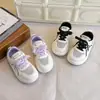 Nuevos Zapatos de Lona de Malla Individual para Niños Verano 2026 Zapatos Deportivos Transpirables Versátiles de Moda para Niños y Niñas Zapatos de Malla Casuales Ligeros