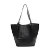 Bolsa feminina única, simples, casual, retrô com uma textura da moda, nova bolsa de ombro para o outono de 2026, bolsa tote de nicho