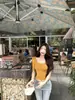 Camiseta Lisa de Gola U com Manga Curta para Mulheres, Novo Estilo Verão 2026, Estilo Pura Sedução, Justa ao Corpo, Cropped Curto Sexy, Ins