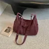 Bolsa de axila para o dia a dia de grande capacidade 2026 novo modelo bolsa de ombro simples para mulheres bolsa tote de nicho bolsa transversal moderna e estilosa