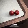 Pendientes Casuales de Perlas Angora Rojo Aguja de Plata Estilo Socialité Pendientes Diarios de Nicho Más Fáciles de Combinar con el Agujero del Oído