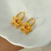 Colar Francês Simples Estrela da Sorte Dourada Brilhante Brincos Versáteis de Estrela de Cinco Pontas Conjunto de Joias Femininas Redutor de Idade