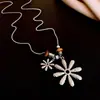 Collar de Flor Fruncida con Cuentas de Piedra Ojo de Tigre Retro Simple para Mujer, Cadena de Suéter de Moda, Collar de Lujo Ligero y de Alta Gama