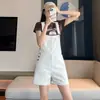 Overol de Verano Delgado para Mujer con Figura Petite, Estilo Holgado de Pierna Ancha, Nuevo Modelo de Verano, Diseño de un Hombro, Efecto Adelgazante, Dobladillo Enrollado, Shorts de Mezclilla