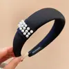 Diadema de Tela Retro con Perlas para Otoño e Invierno, con un Toque de Lujo, Estilo Lujo Ligero, Diadema de Corona Alta, Accesorio Versátil para el Cabello para el Viaje Diario