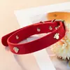 Collar PU Transfronterizo de Fábrica para Mascotas Decoración Metálica de Huella de Perro Collar de Cuero para Perros Pequeños y Medianos Collar para Gatos