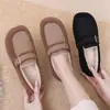 2024 Outono e Inverno Novos Sapatos Mao Mao Desgaste Externo Feminino Sapatos de Feijão Quente Forrados de Lã Casual Slip-on Sapatos de Algodão Femininos