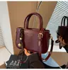 Bolso Pequeño de Mano Casual Transfronterizo para Mujer 2026 Nuevo Moda Retro Bolso de Hombro Único Popular Versátil Bolso Cruzado