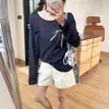 Camiseta básica de lino Tencel para mujer con bolsillos, top de cuello redondo, nueva blusa Lyocell amigable con la piel para primavera/verano, camiseta básica de manga larga