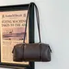 Bolsa de ombro estilo baguete retrô de nicho para mulheres, nova bolsa de ombro da moda outono 2026, bolsa de alta qualidade para o dia a dia