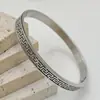 Pulsera Europea y Americana Transfronteriza de Acero de Titanio Acero Inoxidable Hueca Patrón Gran Muralla Vintage de Gama Alta Joyería de Lujo de Nicho al por Mayor