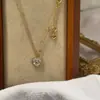 Ks Europeu e Americano Transfronteiriço Ins Luxo Zircônia Microcravejada Pingente em Forma de Coração Colar com Pingente Joias Luxo Acessível Retrô
