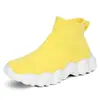 Outono Novo Moda Feminina Cor Sólida Cano Alto Slip-On Sapatos Solado Grosso Sapatos Preguiçosos Fly-Knit Sapatos Casuais Moda