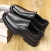 Zapatos de papá, zapatos casuales de cuero para hombre, estilo británico, con cordones, suela suave, antideslizantes, duraderos, adecuados para uso de negocios y formal, zapatos de hombre de moda