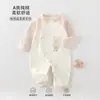 Roupas de Bebê, Classe A, Algodão Puro, Macacão para Bebê de Meses Pequenos, Novo Estilo Primavera, Body Borboleta para Recém-Nascido, Sem Costura