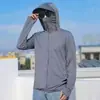 Ropa de protección solar de seda de hielo para hombre, abrigo de verano 2024, nueva ropa de pesca ligera, transpirable y anti-UV, ropa de protección solar para mujer.