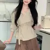 Conjunto de Atuendo Elegante de Principios de Otoño Ropa de Trabajo Camisa de Manga Larga Rayada con Cuello en V Pantalones de Pierna Ancha de Cintura Alta