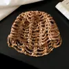 Gorro tejido de verano retro con lentejuelas y diseño calado, gorro pullover de moda nicho, sombrero transpirable para mujer que hace que la cara se vea más pequeña