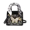 Bolso de mano de seda de lujo ligero vintage elegante de charol de alta gama transfronterizo para mujer, bolso de un solo hombro Lady Dior, bolso cruzado